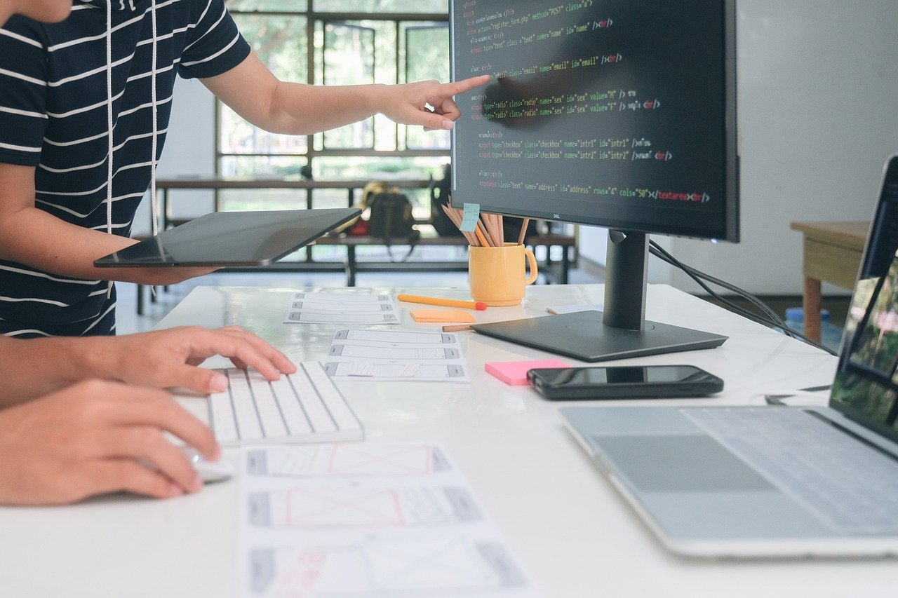 Sécurisez vos outils métiers : pourquoi l'audit de code est indispensable